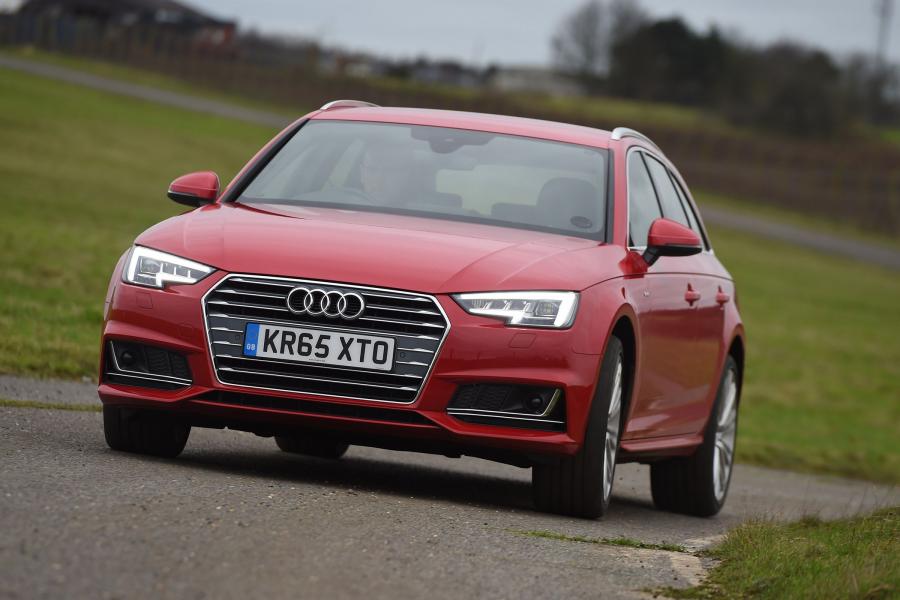  Audi A4 Avant 2.0 TDI S-Line (b9) 2016 года  (UK) (фото 9 из 14)